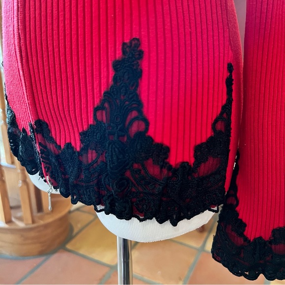 Vintage WR Red Zipper Front Lace Embellished Sweater Faux Fur Collar Sz M NWT - Picture 7 of 11